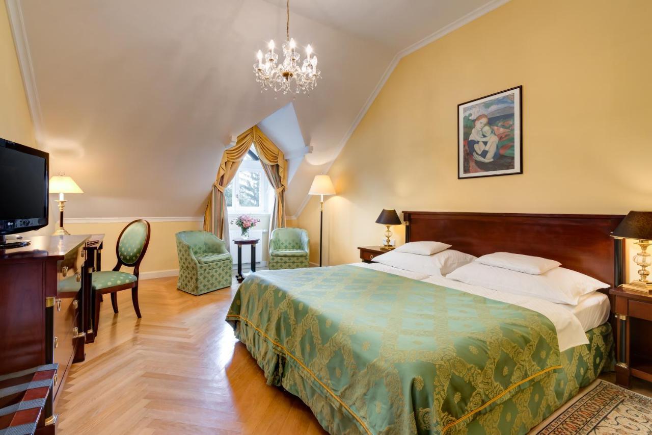 Castle Hotel Grof Degenfeld Superior Tarcal Zewnętrze zdjęcie
