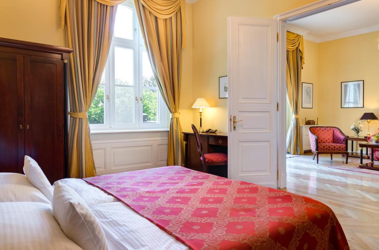 Castle Hotel Grof Degenfeld Superior Tarcal Zewnętrze zdjęcie