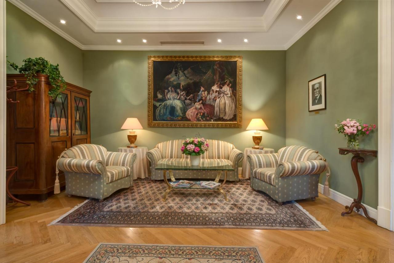 Castle Hotel Grof Degenfeld Superior Tarcal Zewnętrze zdjęcie