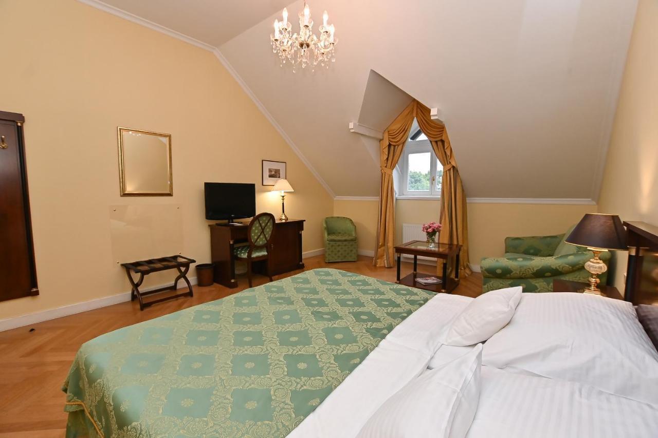 Castle Hotel Grof Degenfeld Superior Tarcal Zewnętrze zdjęcie