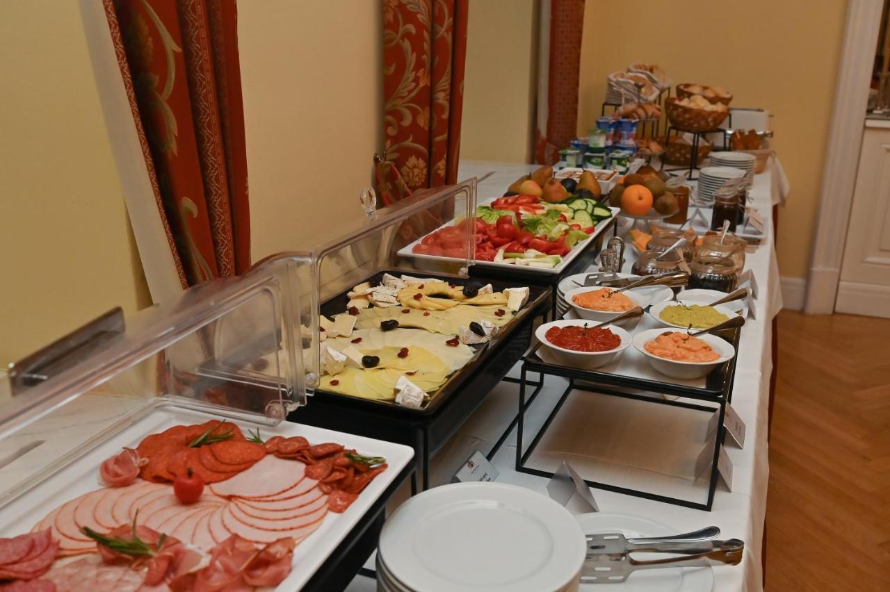 Castle Hotel Grof Degenfeld Superior Tarcal Zewnętrze zdjęcie