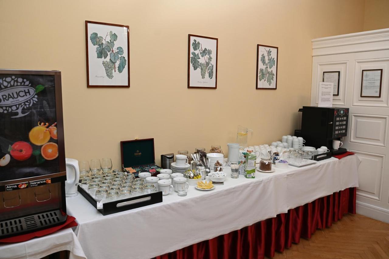 Castle Hotel Grof Degenfeld Superior Tarcal Zewnętrze zdjęcie