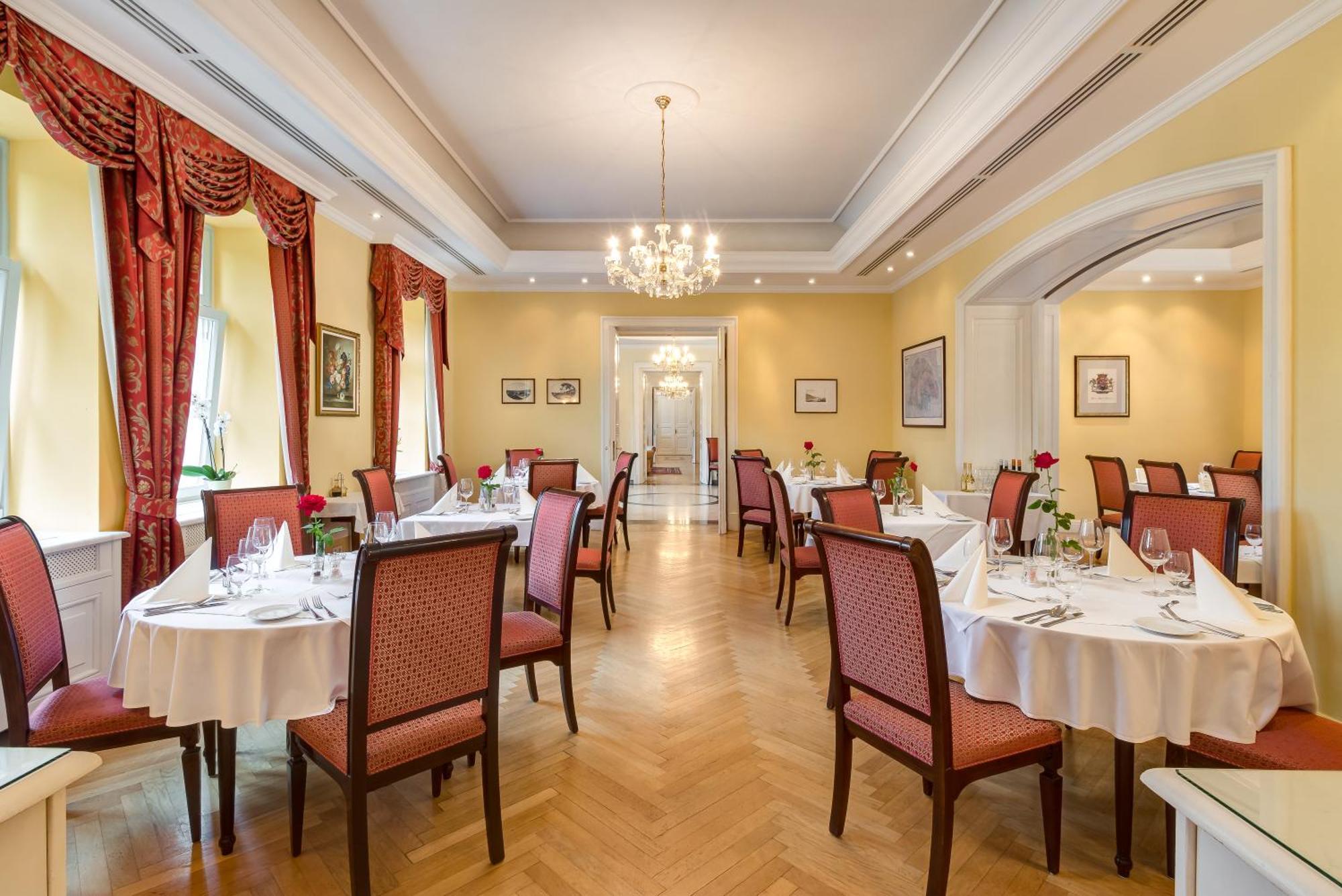 Castle Hotel Grof Degenfeld Superior Tarcal Zewnętrze zdjęcie